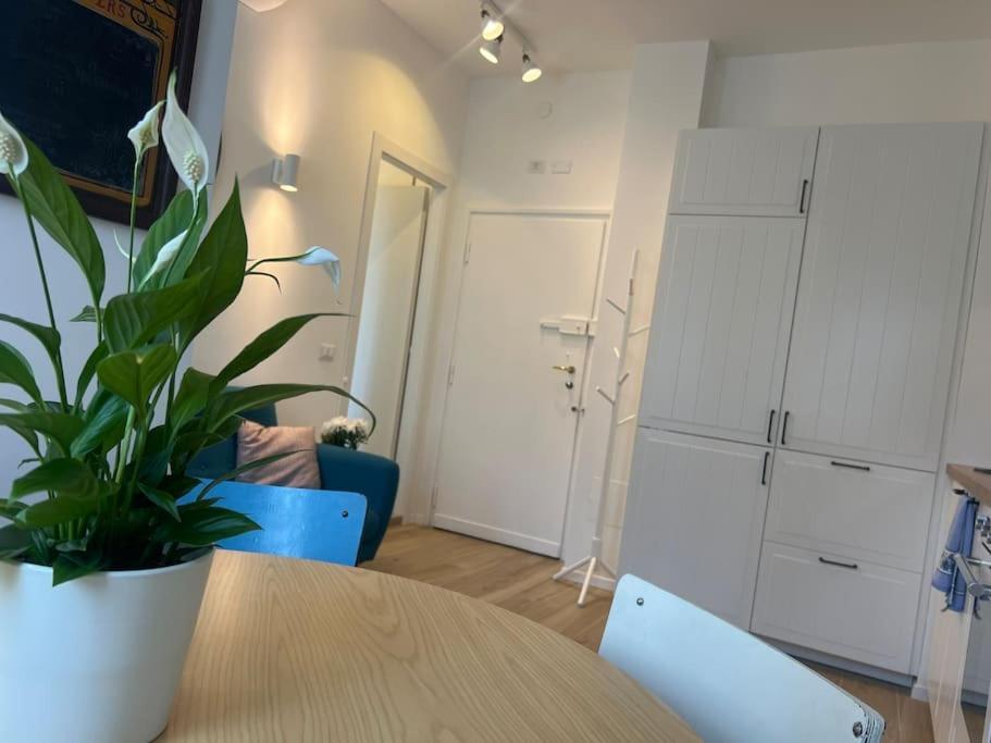 Martinetti 28 - Bilocale Nuovissimo Apartamento *